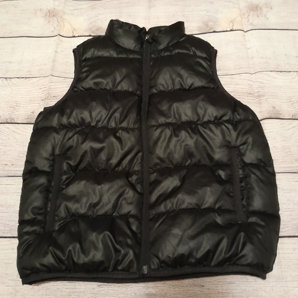 Puffer Vest Big Boy Sz Small (6-7)